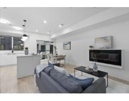 19 13895 64 Avenue, Surrey, BC V3W3N9 Photo 3