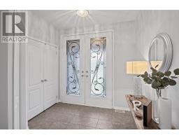 Kitchen - 55 Buttonshaw Street, Clarington, ON L1C0S5 Photo 2