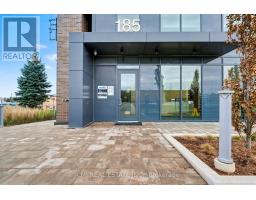 Kitchen - 311 185 Deerfield Road N, Newmarket, ON L3Y0G7 Photo 2