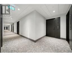 Bedroom 2 - 311 185 Deerfield Road N, Newmarket, ON L3Y0G7 Photo 4