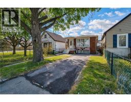 3pc Bathroom - 212 Grace Avenue, Hamilton, ON L8H3X3 Photo 2