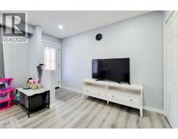 Recreation room - 212 Grace Avenue, Hamilton, ON L8H3X3 Photo 5