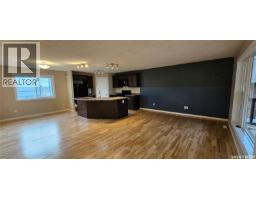 4pc Bathroom - 317 Burrows Avenue W, Melfort, SK S0E1A0 Photo 5