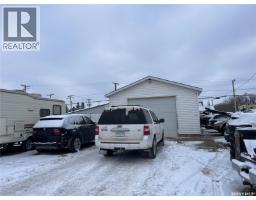 122 Dundurn Avenue, Dundurn, SK S0K1K0 Photo 2