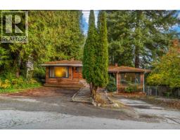 2026 2028 Columbia Street, Port Moody, BC V3H1W7 Photo 2