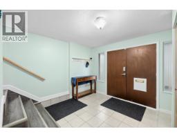 8225 18th Avenue, Burnaby, BC V3N1K4 Photo 2