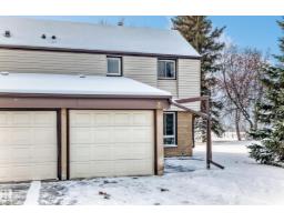 Kitchen - 2 Grandin Vg, St Albert, AB T8N1R9 Photo 3