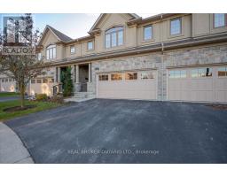 Primary Bedroom - 22 435 Winchester Drive, Waterloo, ON N2T0B7 Photo 2