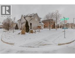 3pc Bathroom - 132 Bloomsbury Avenue, Brampton, ON L6P2X2 Photo 3