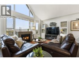 412 11595 Fraser Street, Maple Ridge, BC V2X0X7 Photo 3