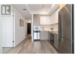 Bathroom - D 422 5220 Dundas Street, Burlington, ON L7L0J4 Photo 4