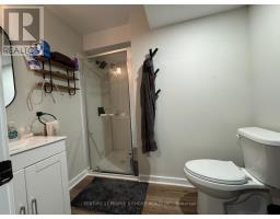 105 King Street E, Chathamkent, ON N7M3N1 Photo 3