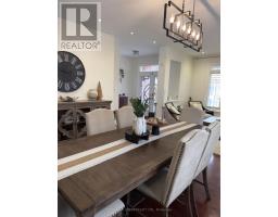 Eating area - 220 Tonner Crescent, Aurora, ON L4G7T7 Photo 4