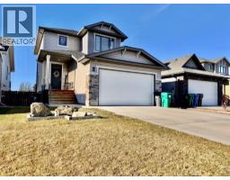 2pc Bathroom - 266 Lynx Road N, Lethbridge, AB T1H7E6 Photo 2