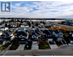 Dining room - 408 Rainbow Falls Way, Chestermere, AB T1X1S6 Photo 2