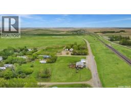 800 Railway Avenue, Image 2