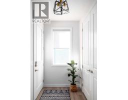 Kitchen - 87 Waterford Mews, Chestermere, AB T1X3B7 Photo 2