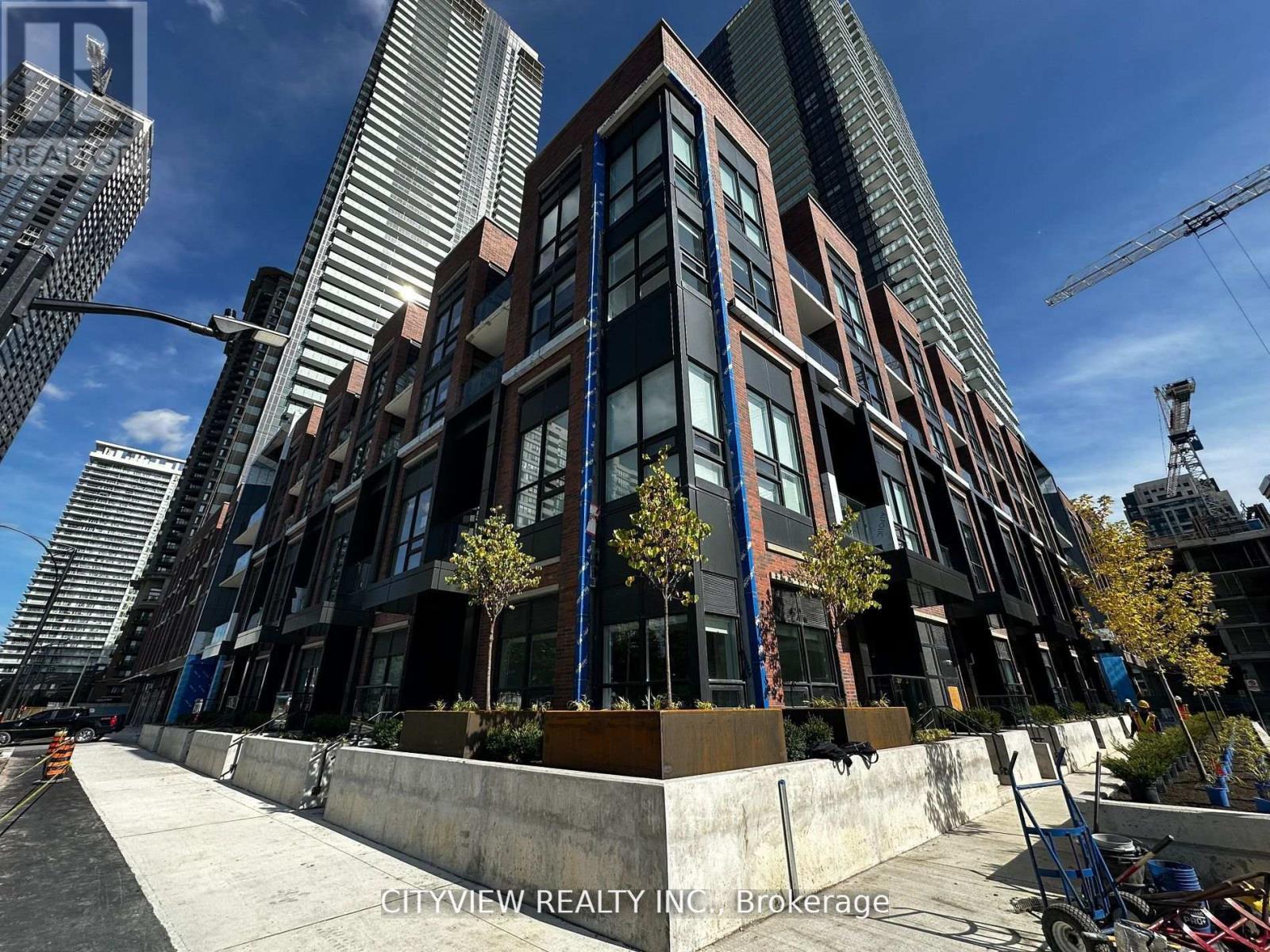 105 4130 Parkside Village Drive