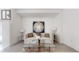 Primary Bedroom - 3325 Taha Gardens, Oakville, ON L6M5S1 Photo 5