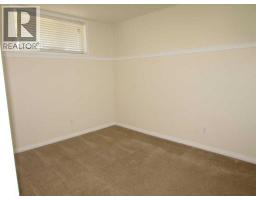 Laundry room - 742 Carriage Lane Drive, Carstairs, AB T0M0N0 Photo 4