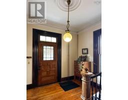 Living room - 525 Main Street, Kentville, NS B4N1L4 Photo 2