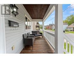 Kitchen - 135 Nelson Street, Kingston, ON K7L3W9 Photo 3