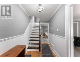 Primary Bedroom - 135 Nelson Street, Kingston, ON K7L3W9 Photo 4