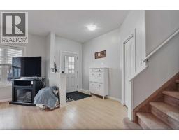 Primary Bedroom - 126 Silkstone Road W, Lethbridge, AB T1J2G3 Photo 5