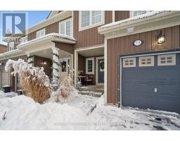 Dining room - 73 Courtney Street, Centre Wellington, ON N1M0E5 Photo 4