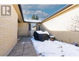 Primary Bedroom - 6 93 Pine Valley Gate, London South, ON N6H1L7 Photo 4