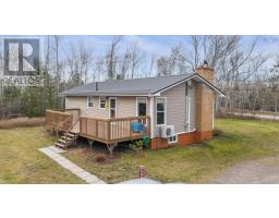 Primary Bedroom - 1082 Alma Road, Loch Broom, NS B0K2A0 Photo 5
