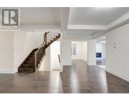 Dining room - 197 Thompson Drive, East Gwillimbury, ON L9N0V5 Photo 5