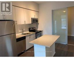 102 2550 Eglinton Avenue W, Mississauga, ON L5M0Y2 Photo 3