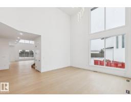 Family room - 143 25122 Sturgeon Rd, Rural Sturgeon County, AB T8T1S6 Photo 4