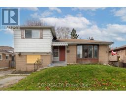 Dining room - 868 Liverpool Road, Pickering, ON L1W1S4 Photo 2