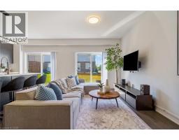 Primary Bedroom - 60 Bobolink Street, Hamilton, ON L9A2P5 Photo 5