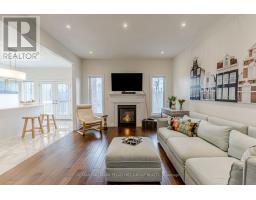 Kitchen - 82 Diamond Valley Drive, Oromedonte, ON L0L2E0 Photo 3