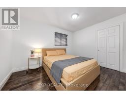 Bedroom 2 - 158 Millcroft Way N, Vaughan, ON L4J6P6 Photo 3