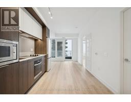 3012 395 Square One Drive, Mississauga, ON L5B0P6 Photo 2