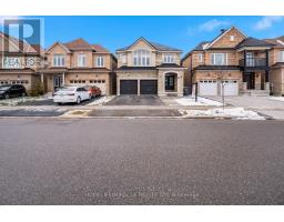 Family room - 71 Skyvalley Drive, Brampton, ON L6P3B7 Photo 2