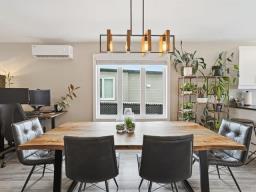 Dining room - 213 Rue Des Becs Scie, Gatineau, QC J8M0C2 Photo 3