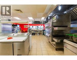 112 Oriole Parkway W Unit 6, Elmira, ON N3B1C5 Photo 5