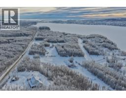 13439 Sunnyside Drive, Fort St John, BC V9Z0H4 Photo 4