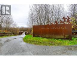 887 Riverside Drive, Port Coquitlam, BC V3B7T6 Photo 5