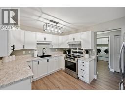 Primary Bedroom - 8700 Jubilee Road E Unit 109, Summerland, BC V0H1Z5 Photo 5