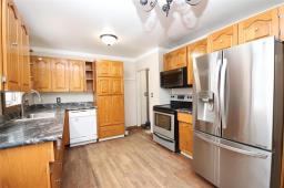 Bedroom - 135 3rd Street Nw, Carman, MB R0G0J0 Photo 5