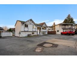 14858 88 A Avenue, Surrey, BC V3R7T3 Photo 3