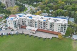 Eat in kitchen - 407 139 Tuxedo Avenue, Winnipeg, MB R3N0H6 Photo 2