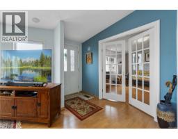 Dining room - 6201 Rich Rd, Nanaimo, BC V9T6J2 Photo 5