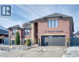 Bedroom - 177 Maxwell Crescent, Lakeshore, ON N8L0T1 Photo 3